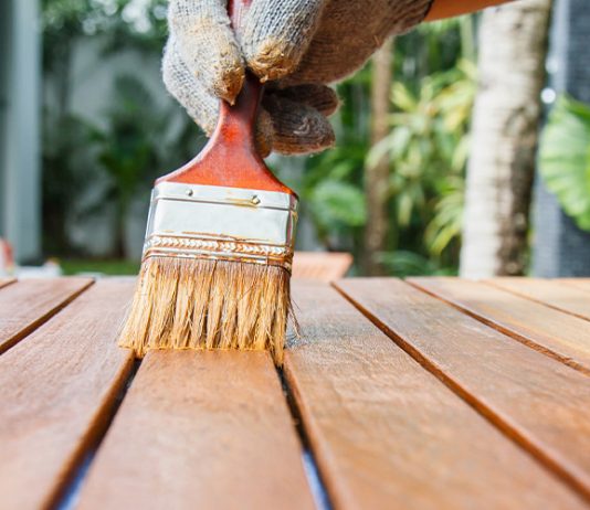 Obra Fácil apresenta Suvinil Madeira Protegida