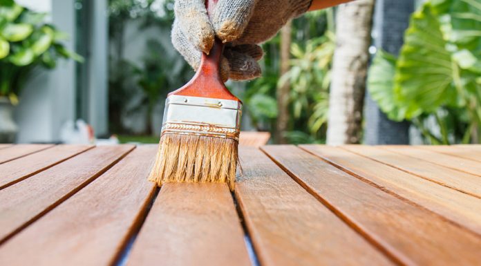 Obra Fácil apresenta Suvinil Madeira Protegida