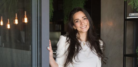 Conheça a arquiteta Tarsiana Barros