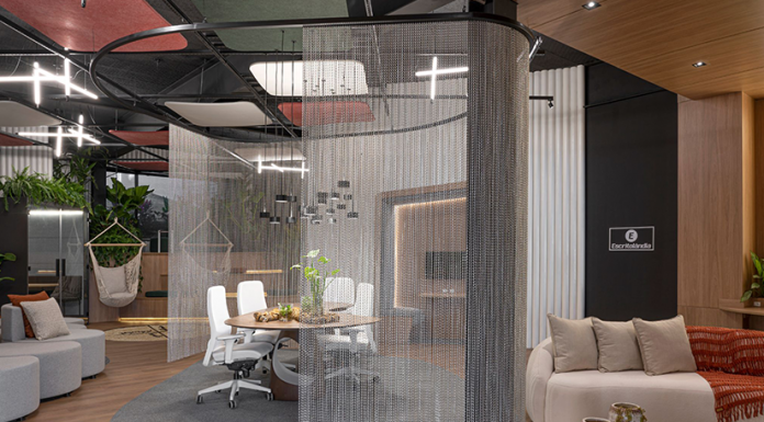 CASACOR / SANTA CATARINA Florianópolis apresenta offices em diferentes estilos Projeto da +2Arquitetura | A biofilia está em cada detalhe do BioHub: formas curvas, vegetação e materiais que trazem leveza ao espaço