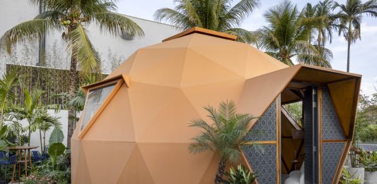 CASACOR Ribeirão Preto apresenta modelos alternativos para as edificações O "Domo Refúgio Máxima Gourmet”, assinado pela arquiteta Taiza Moiteiro, é uma das atrações da CASACOR Ribeirão Preto