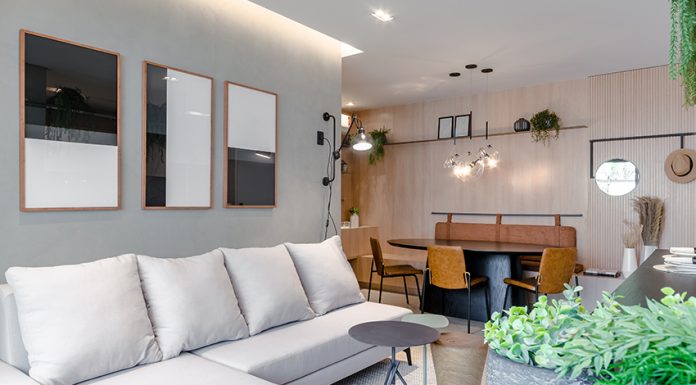 Integração e Funcionalidade: O Apartamento Decorado de 92 m² que é Destaque na Viva Magazine 2ª edição Ambiente do projeto do escritório Romanillos Arquitetura