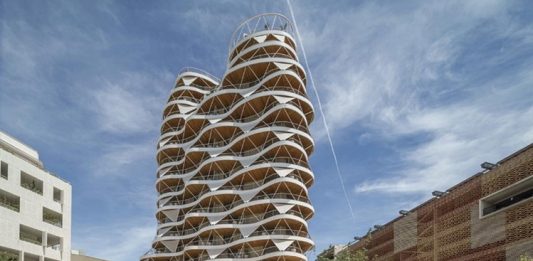 Architecture Hunter Awards reconhece 25 projetos arquitetônicos nacionais e internacionais Roch mais alto, em Montpellier, França, de Brenac & Gonzalez & Associados