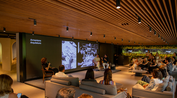 O legado e futuro do design e arquitetura em foco no Roca Design Day Brasil Primeira edição do evento global Roca Design Day realizado no Brasil, com talk de João Amentano e Rodrigo Ohtake, com mediação de Winnie Bastian