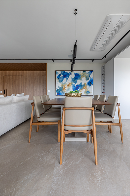 Projeto CADDA Arquitetura | Sala de estar ampla integrada com a sala de jantar