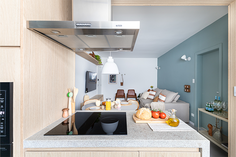 Projeto: Bima Arquitetura | A cozinha integrada a sala para um espaço de maior conexão entre os moradores.