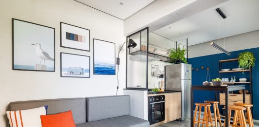Kitnet de 33m² em Santos ganha projeto completo assinado pela Bimá Arquitetura com conceito contemporâneo e alma de lar Projeto Bimá Arquitetura | Arquiteta transforma apartamento de 33m² em um lar acolhedor, unindo funcionalidade e estilo.
