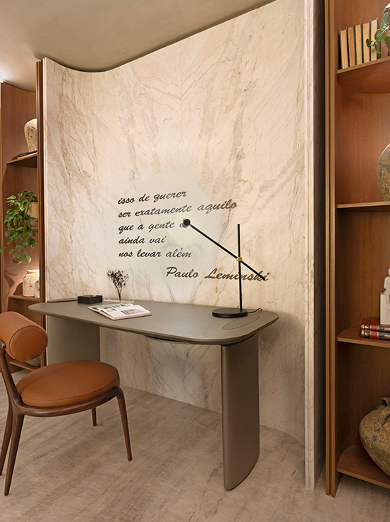 Projeto: Bo.arch Studio | Todo o espaço ressalta a natureza por meio de contornos e cores. 