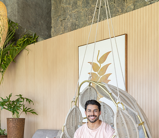 Restaurante Enseada estreia na Morar Mais 2025 com conceito de oásis à beira-mar Projeto: Rodrigo Coelho | Mostra Morar Mais 2025 | O arquiteto reinterpretou o tema “Oásis Urbano” em uma proposta que convida a uma experiência sensorial à beira-mar.