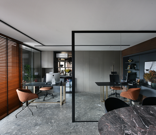 Saiba quais são as principais tendências em arquitetura e design corporativo Projeto: Daiane Antinolfi | Layouts flexíveis e integrados que acompanham diferentes dinâmicas de trabalho, promovendo conforto, eficiência e liberdade de escolha no ambiente corporativo