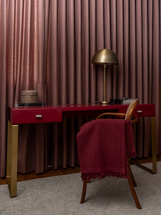 Projeto: Juliana Fabrizzi |O vermelho deixa tudo mais interessante nesses três ambientes