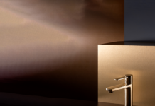Roca apresenta na Expo Revestir 2026 o portfólio mais abrangente de louças e metais, do design assinado ao essencial Monocomando para lavatório da coleção Teras, assinado pelo Benedito Design Studio, na cor Brushed Gold