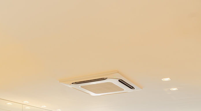 Integração e escolhas estratégicas renovam apartamento de 95 m² Brunno Costa Arquitetura