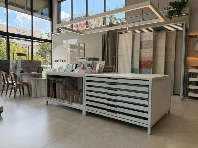 Deca, Roca, Portinari e Tramontina estão entre as marcas do showroom – Foto: Divulgação Obra Fácil
