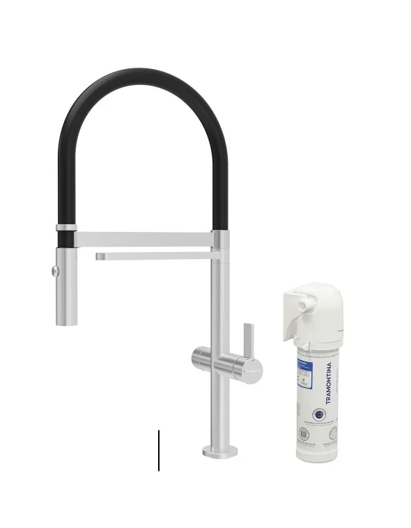 Monocomando Cozinha Tramontina Versatile Filter Ultra tem mangueira flexível e jato direcionável – Foto: Tramontina